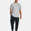 T-Shirt mit Logo auf der linken Brust T-Shirt mit Logo auf der linken Brust